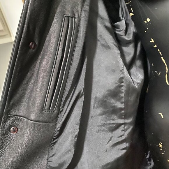 Banana Republic Leather Coat in Black in Size Medium - Picture 7 of 8